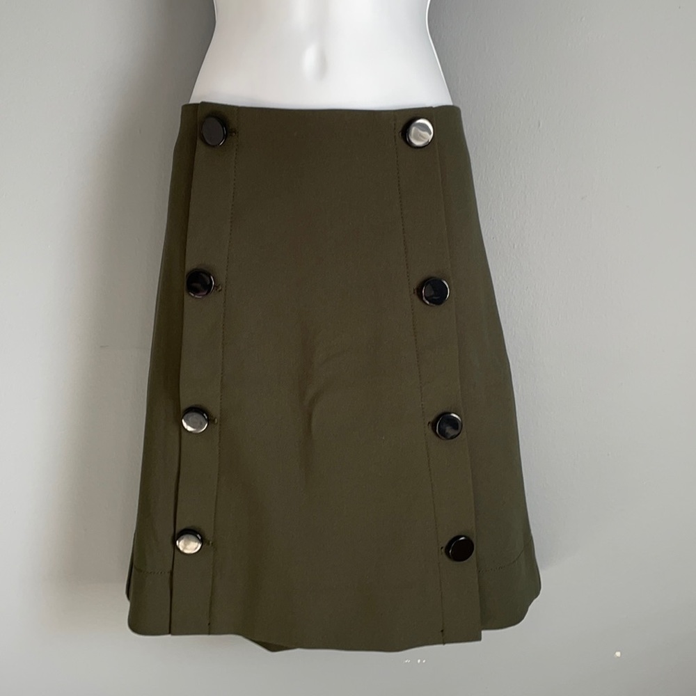 Loft skirt size 12T color green navy